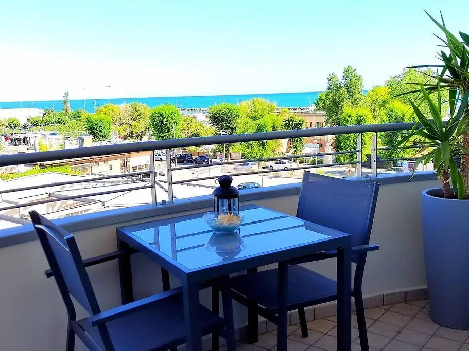 Vistamare Bluemar - The Art Of The Sea - 105Mq Apartment Cattolica Italy